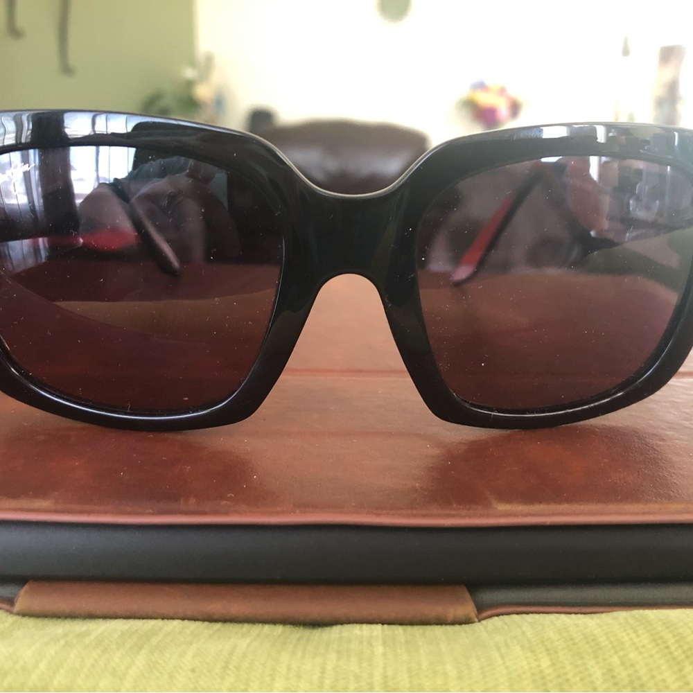 Brand new Maui Jim Black Women's Sunglasses - Polarized Lens
